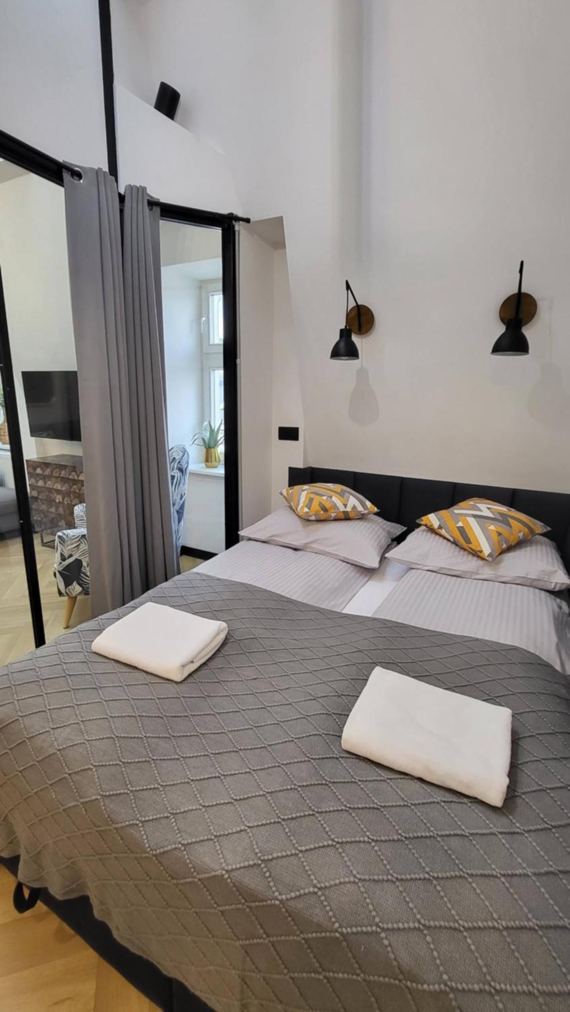 Old Town Apartment, Starowislna คราคูฟ ภายนอก รูปภาพ