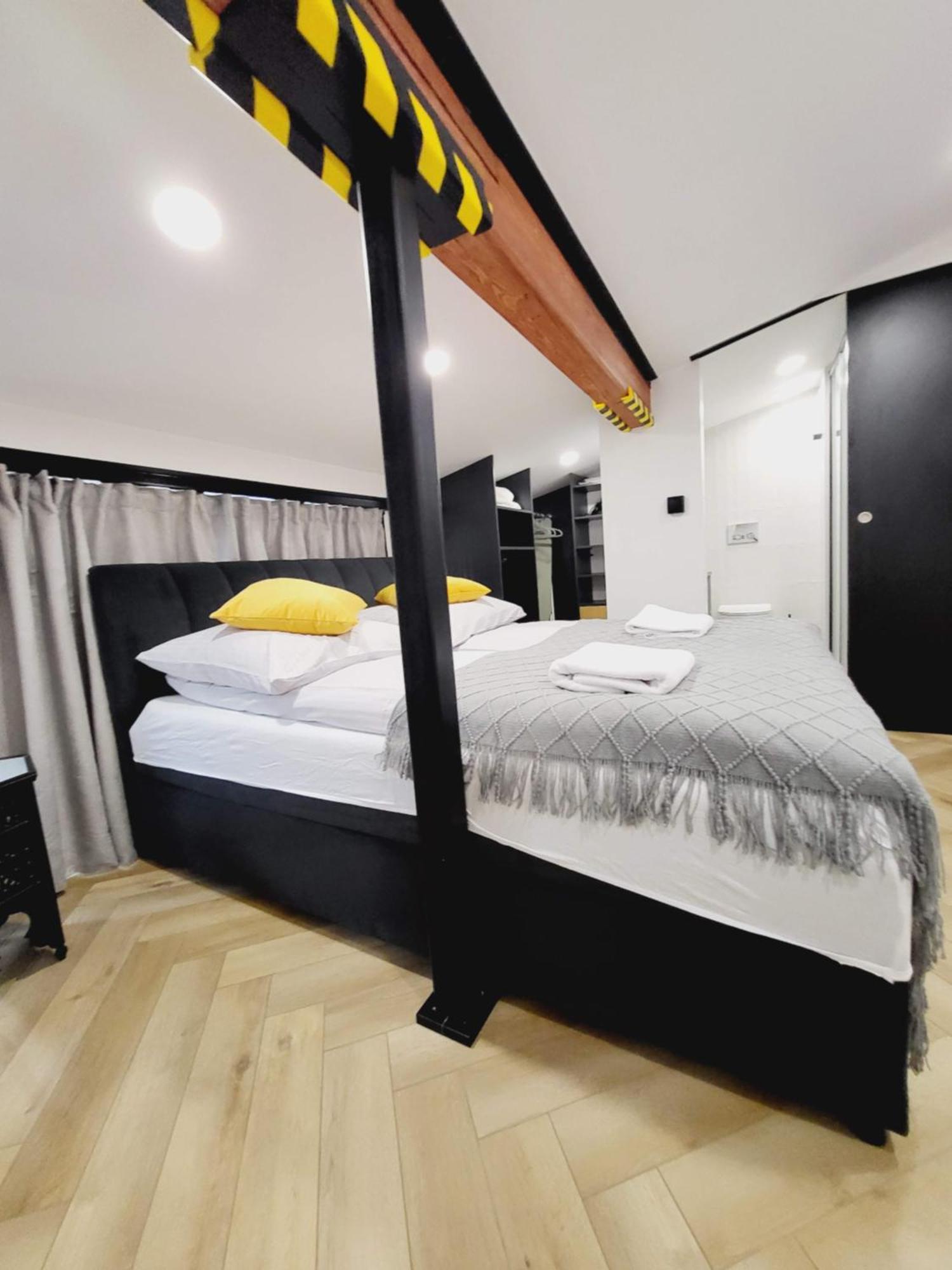 Old Town Apartment, Starowislna คราคูฟ ภายนอก รูปภาพ